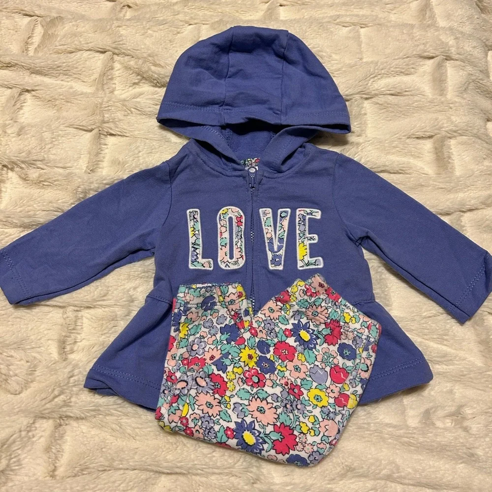 Lot of Carter's Clothes for Baby - Size 3M